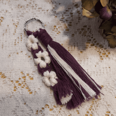 Porte-clef modèle fleur violet